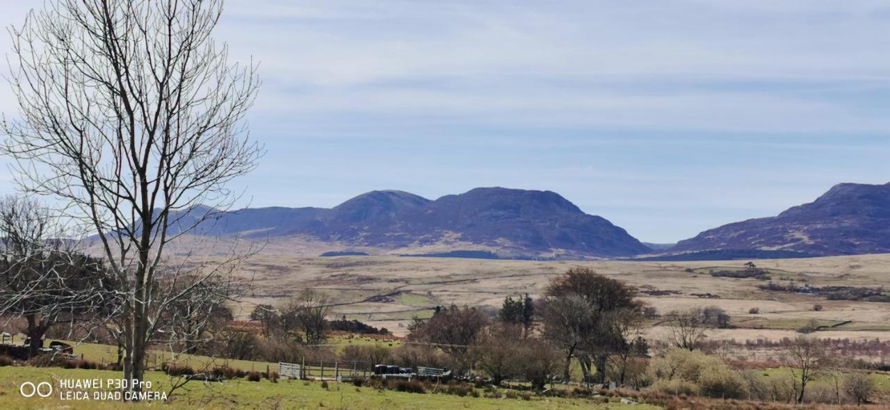 Snowdonia National Park Log Cabin With Garden Trawsfynydd Екстериор снимка